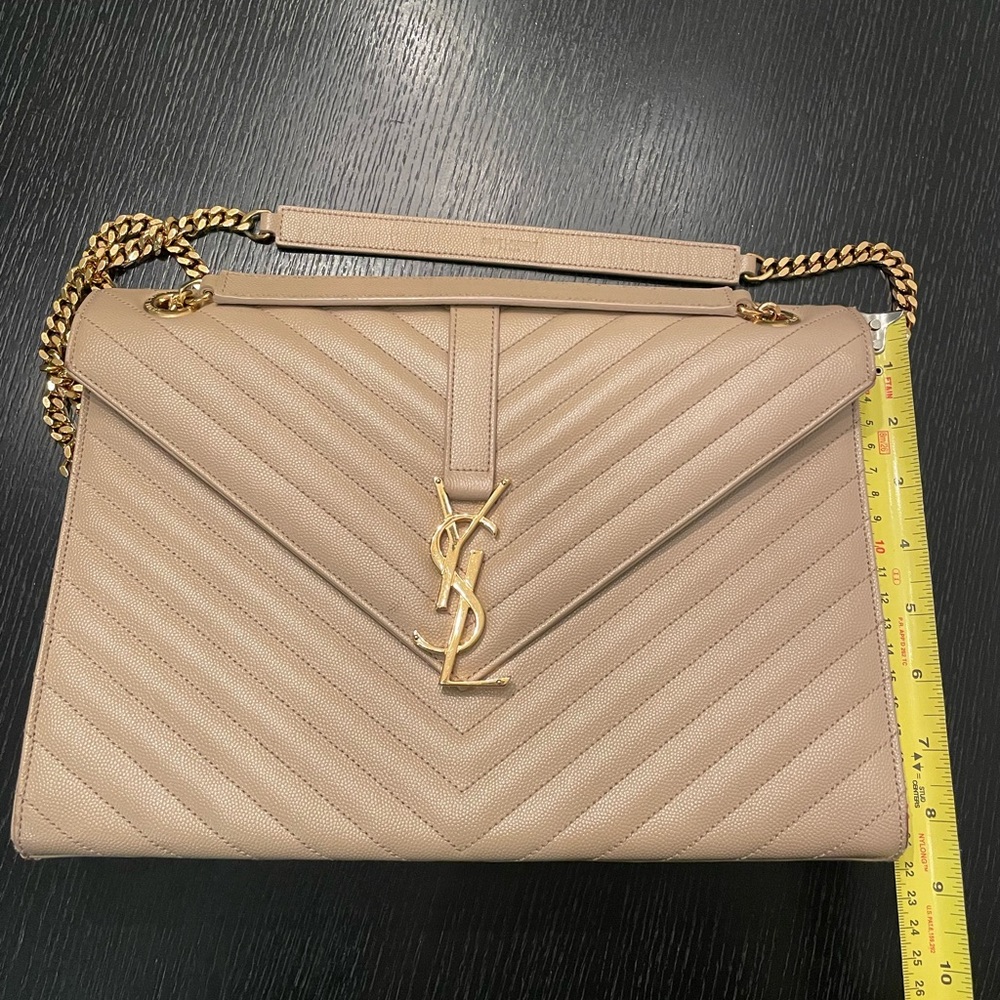 Saint Laurent Nude Bag With Gold Chain, Front Flap, Shoulder Bag - Picture 12 of 13